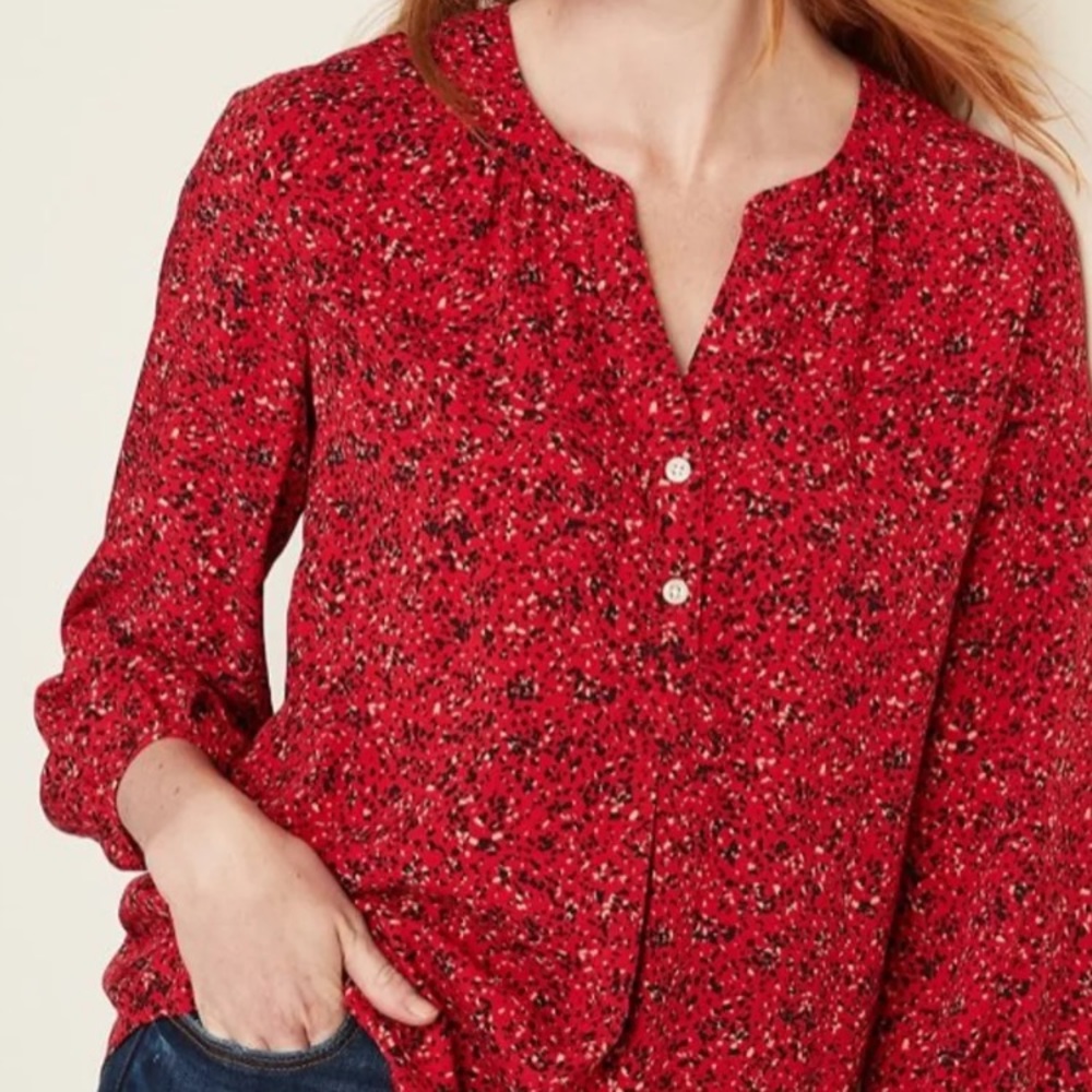 NWT Red Blouse ❤️